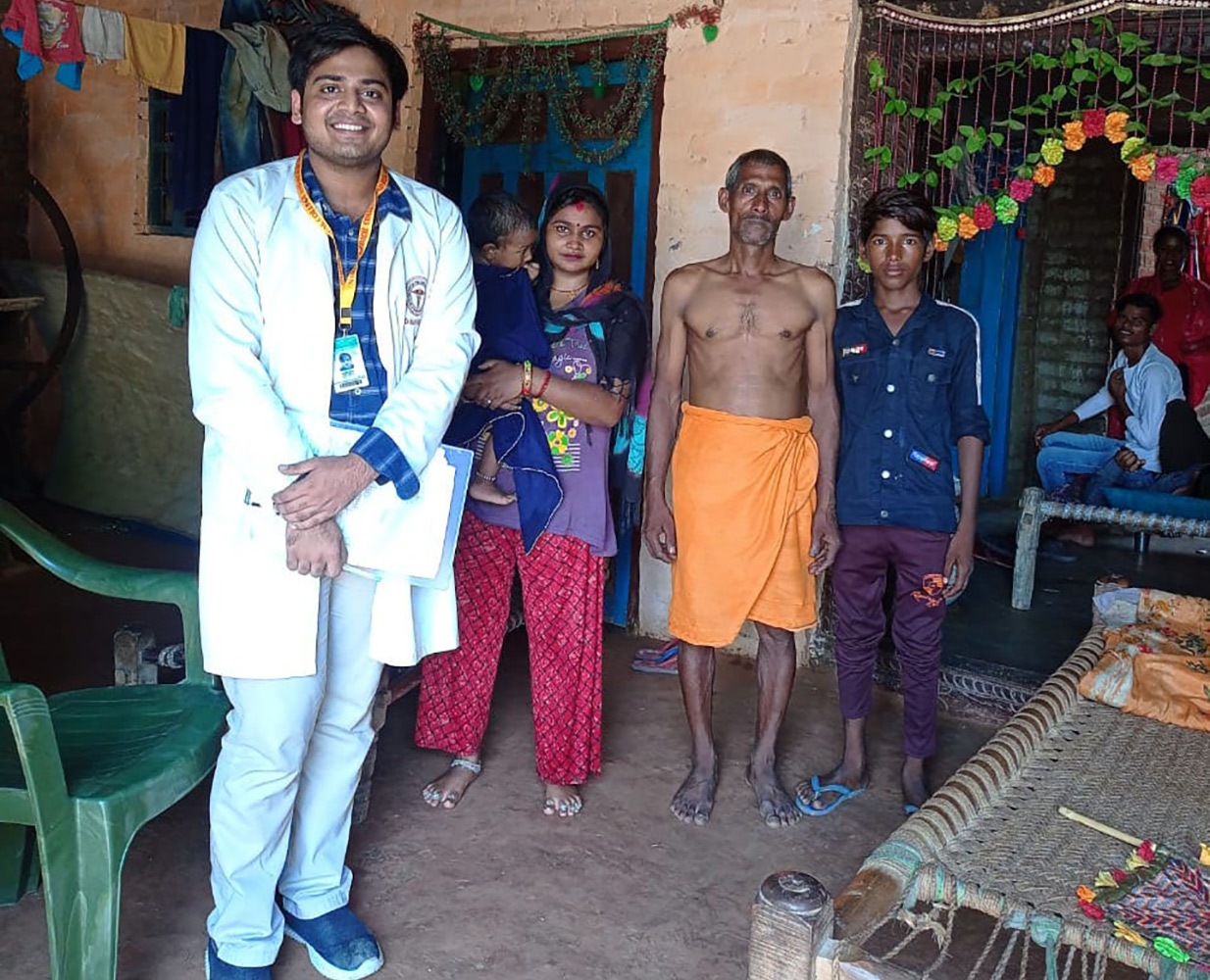 A free Medical Health Check-Up Camp by Naraina medical college